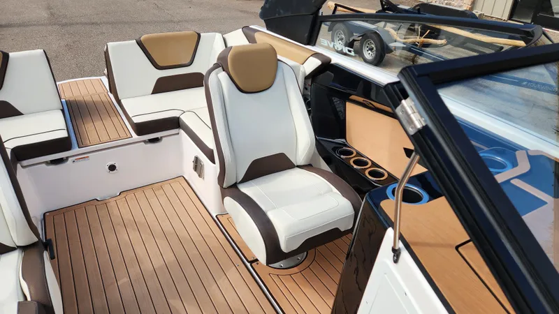 Slide: The Image of Yamaha 222SD 2023 - 45