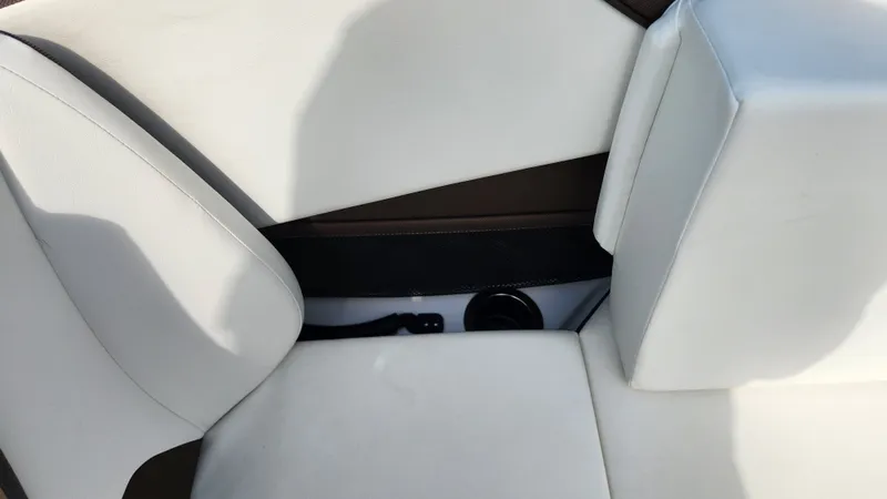 Slide: The Image of Yamaha 222SD 2023 - 55