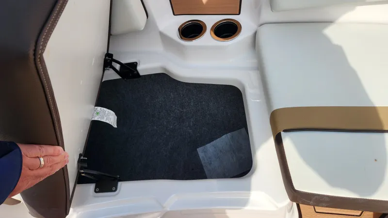 Slide: The Image of Yamaha 222SD 2023 - 62