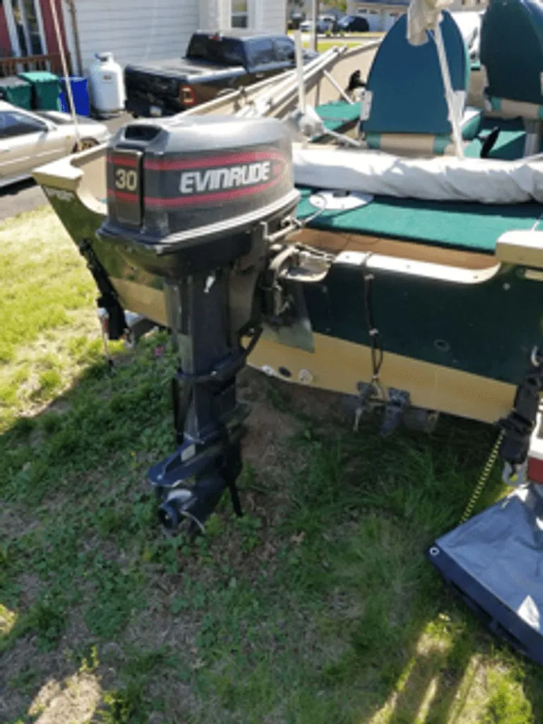 Slide: The Image of Lund 1600 Explorer SS 1998 - 3