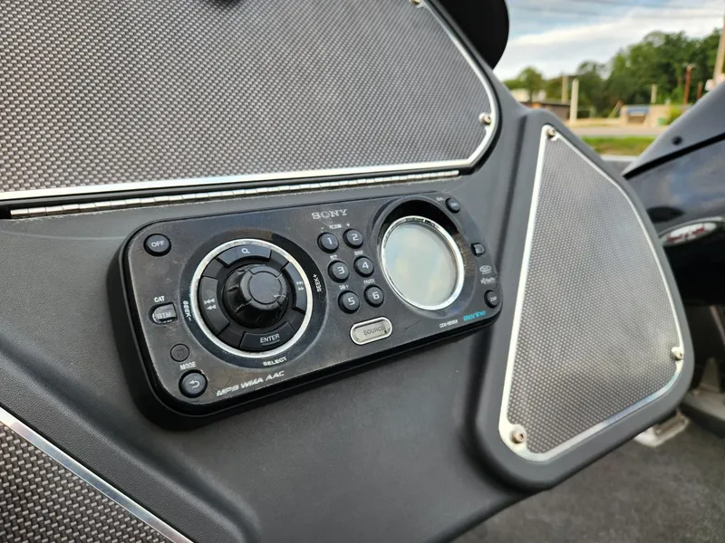 Slide: The Image of Sony stereo system in 2011 Ranger Z520 boat. - 9