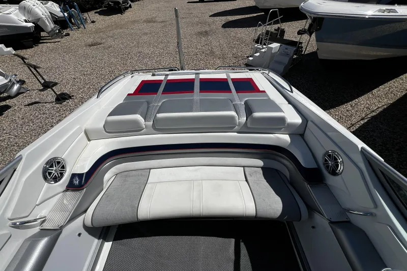 Slide: The Image of 2017 Formula 292 FASTech boat displayed at Hampton Watercraft & Marine dealership. - 2