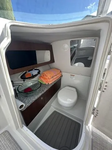 Slide: The Image of Crownline Boats 318 XSS 2026 - 16