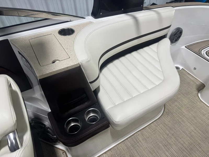 Slide: The Image of Cobalt R7 2016 - 16