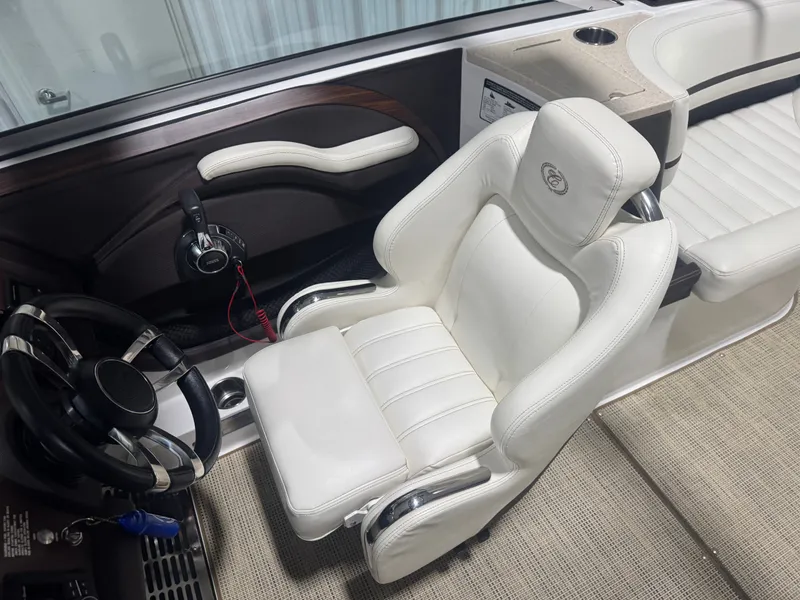 Slide: The Image of Cobalt R7 2016 - 19