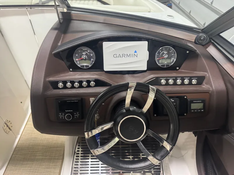 Slide: The Image of Cobalt R7 2016 - 24