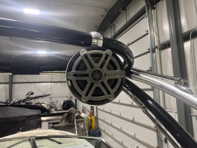 Slide: The Image of Cobalt R7 2016 - 31