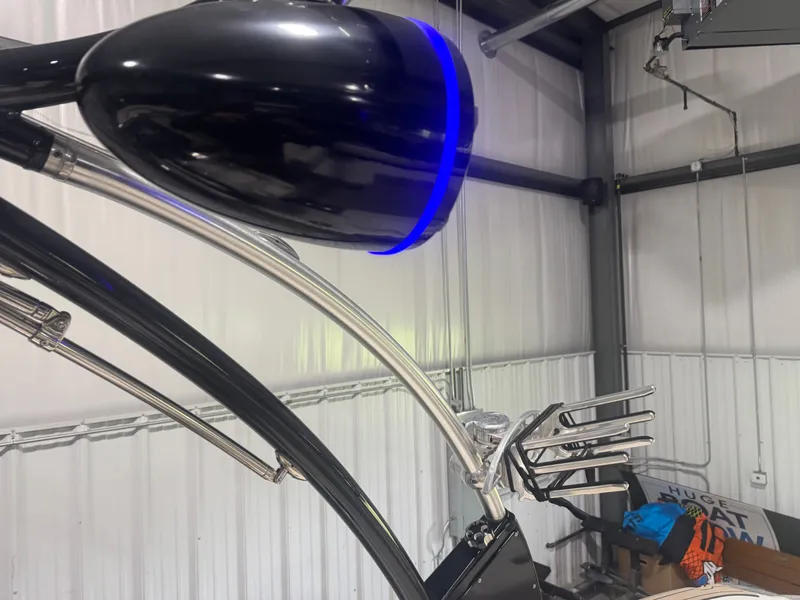 Slide: The Image of Cobalt R7 2016 - 39