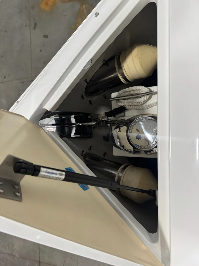 Slide: The Image of Cobalt R7 2016 - 56