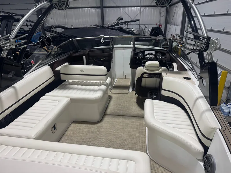 Slide: The Image of Cobalt R7 2016 - 6