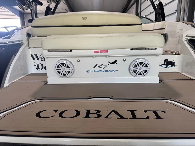Slide: The Image of 2016 Cobalt R7 boat with speakers and seating. - 7