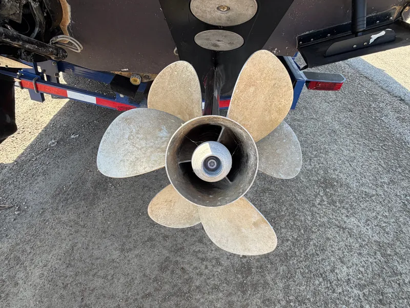 Slide: The Image of Propeller of a 2002 Formula 330 Sun Sport boat on a trailer. - 6