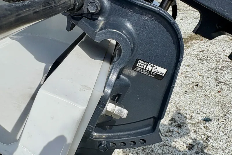 Slide: The Image of Close-up of a 2024 Highfield Sport 360 boat component with Yamaha label. - 10