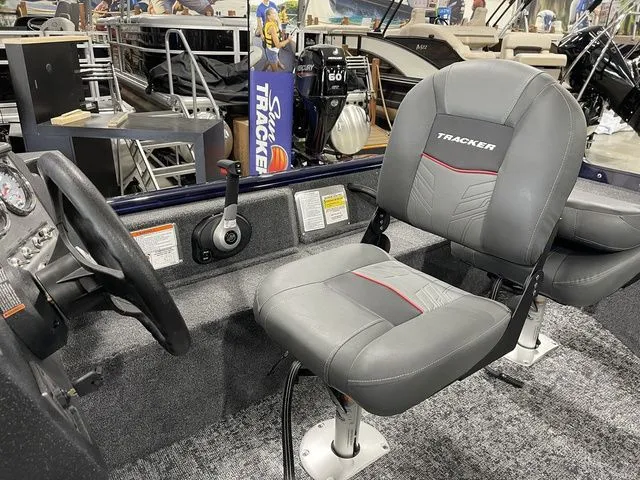 Slide: The Image of Interior of 2026 Tracker Pro Guide V-16 SC boat. - 24