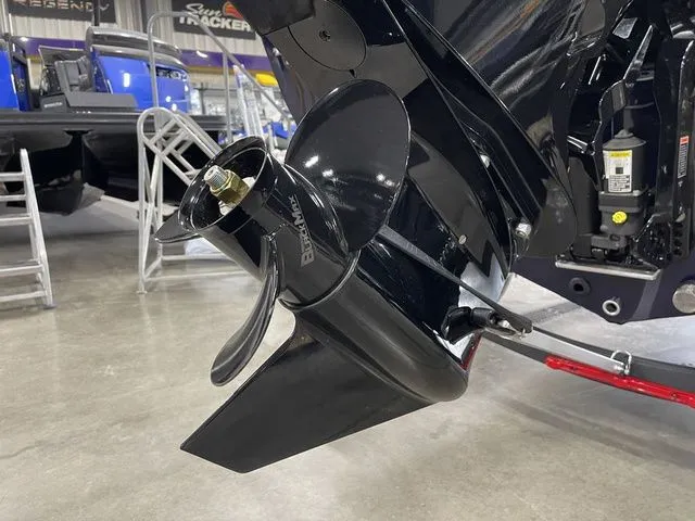 Slide: The Image of 2026 Tracker Pro Guide V-16 SC boat motor and propeller. - 8