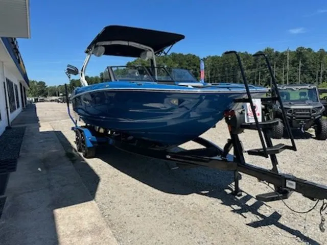 Slide: The Image of Centurion Nv233 2025 - 5