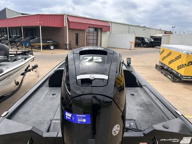 Slide: The Image of Tracker Pro Team 175 TXW 2023 - 5