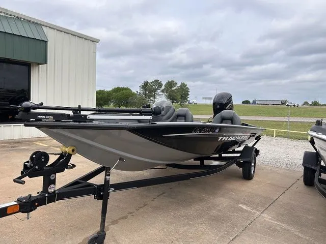 Slide: The Image of Tracker Pro Team 175 TXW 2023 - 7