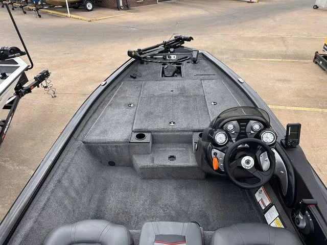 Slide: The Image of Tracker Pro Team 175 TXW 2023 - 8