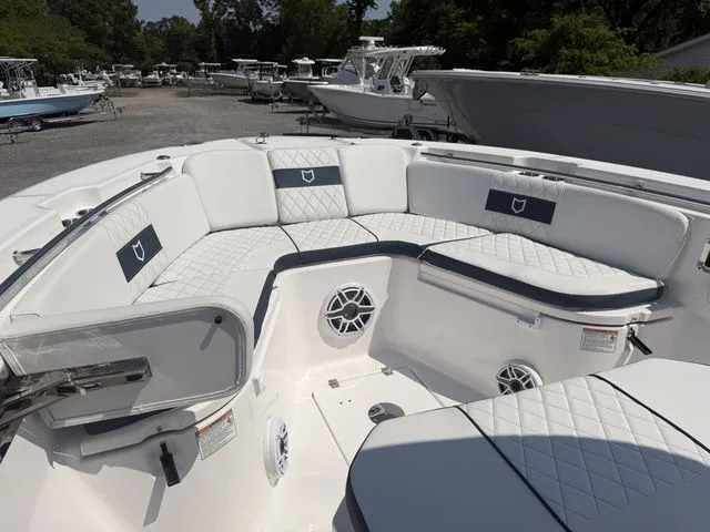 Slide: The Image of Sea Fox 288 Commander 2026 - 17