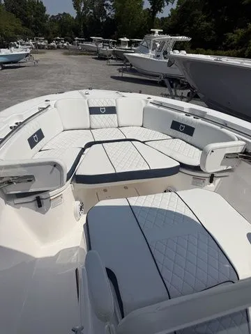 Slide: The Image of Sea Fox 288 Commander 2026 - 18