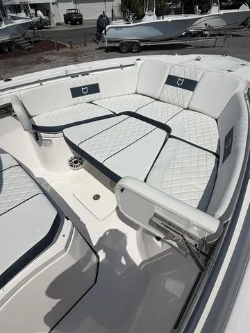 Slide: The Image of Sea Fox 288 Commander 2026 - 19