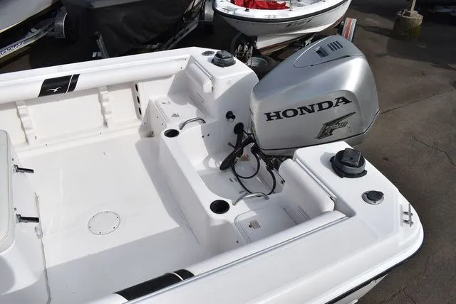 Slide: The Image of Pro-Line 23 Sport 2005 - 12