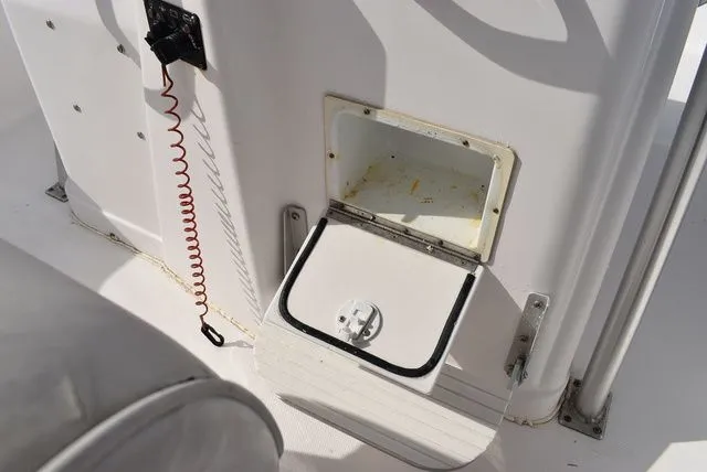 Slide: The Image of Pro-Line 23 Sport 2005 - 35