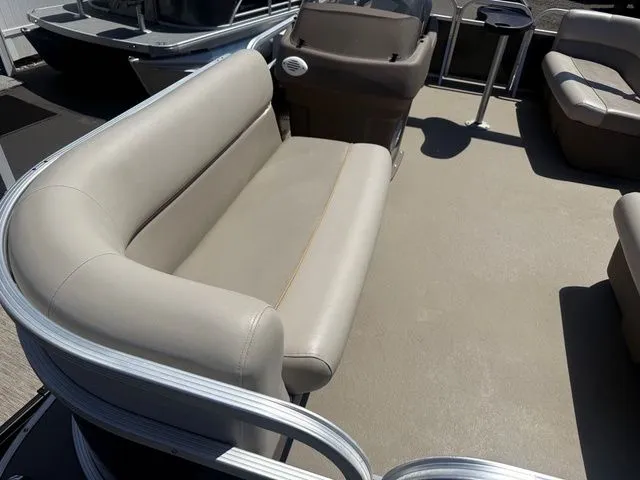 Slide: The Image of Princecraft Jazz 170 2018 - 9