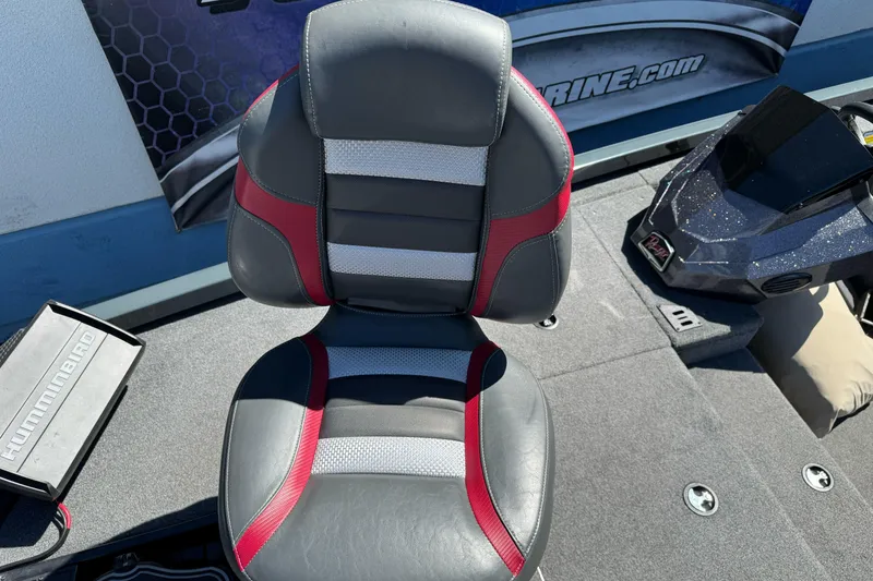 Slide: The Image of 2024 Ranger RT178 boat seat with red and gray accents, featuring Humminbird equipment. - 15