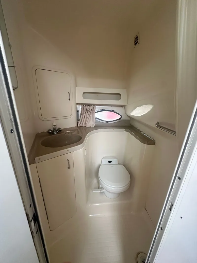 Slide: The Image of Chris-Craft 328 Express Cruiser 2000 - 18