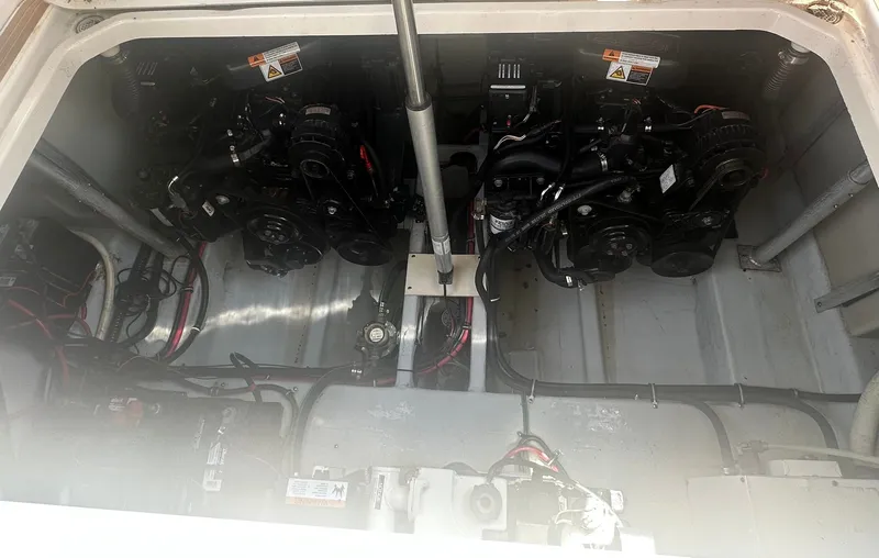 Slide: The Image of Chris-Craft 328 Express Cruiser 2000 - 22