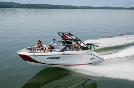 Slide: The Image of Yamaha 222XE w/ Twin 1.8L Yamaha 2026 - 3