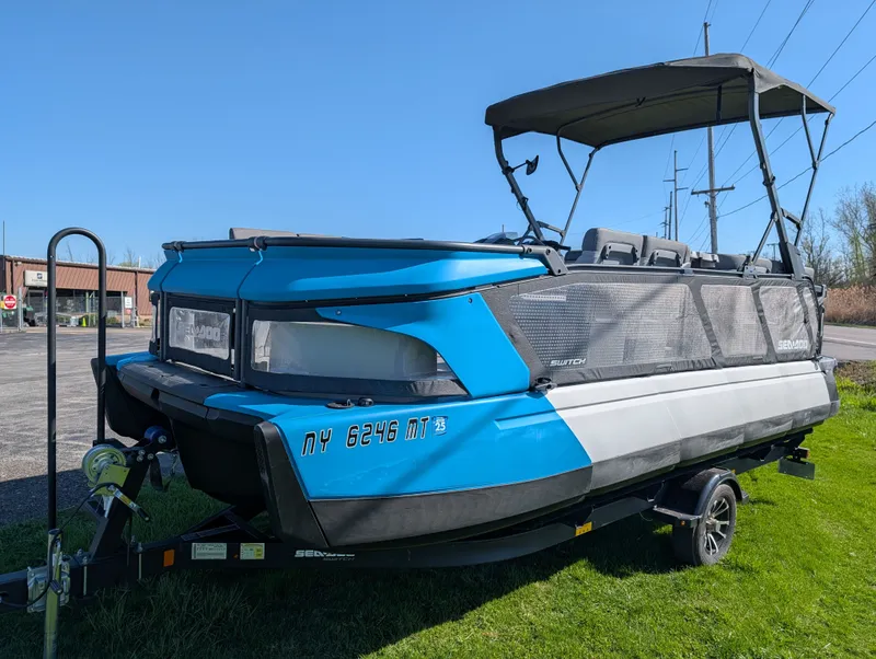 The Image of Sea-Doo Switch Cruise 21 2023 - 1