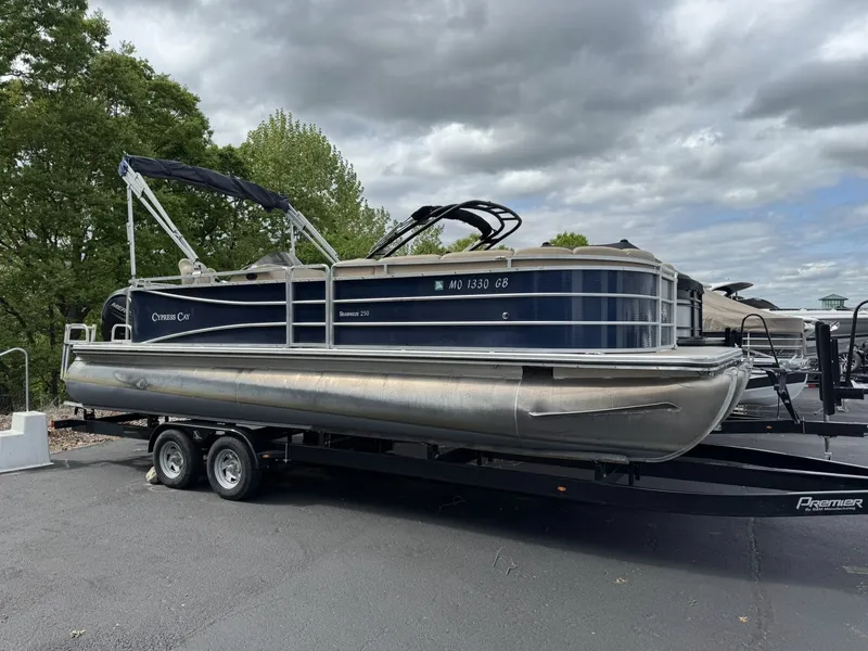 The Image of Cypress Cay Seabreeze 250 2015 - 1