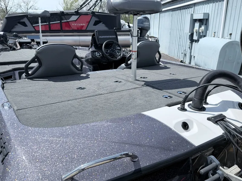 Slide: The Image of Skeeter ZXR20 2021 - 14