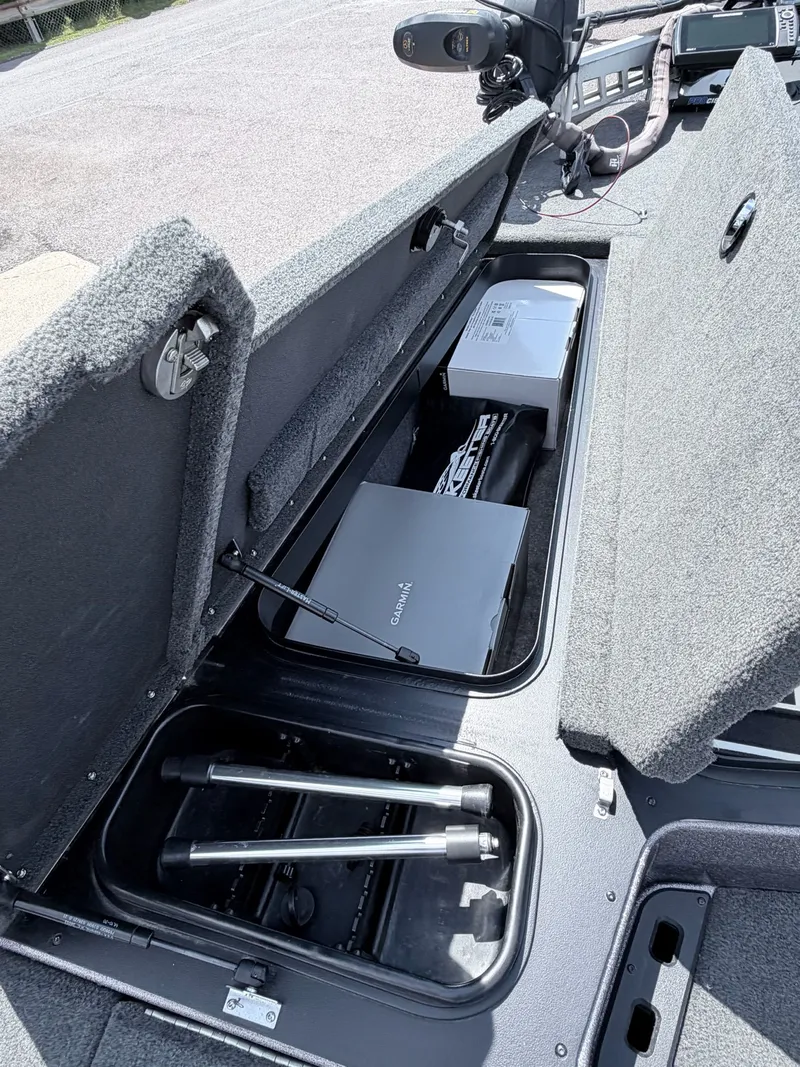 Slide: The Image of Skeeter ZXR20 2021 - 18