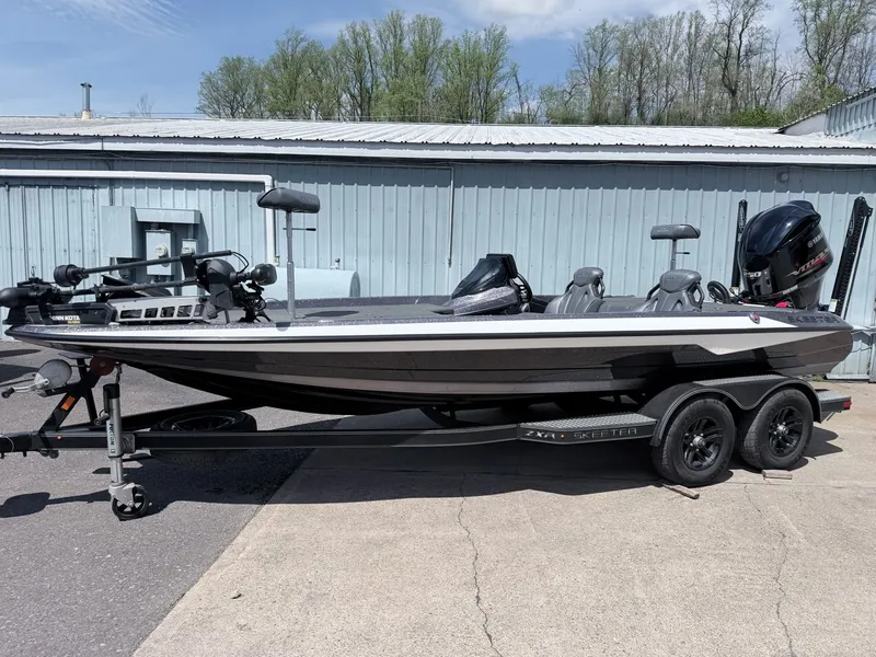 Slide: The Image of Skeeter ZXR20 2021 - 23