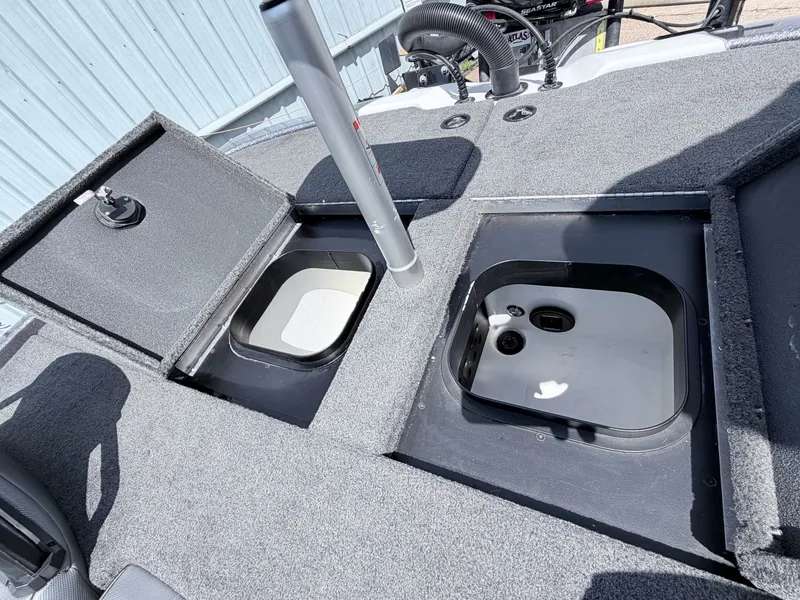 Slide: The Image of Skeeter ZXR20 2021 - 3