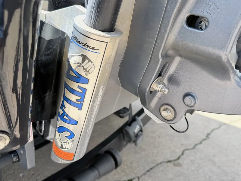 Slide: The Image of Skeeter ZXR20 2021 - 9