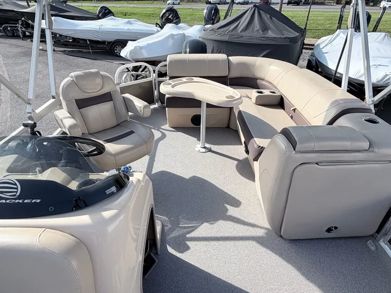 Slide: The Image of Interior of a 2018 Sun Tracker Party Barge 20 DLX pontoon boat. - 10