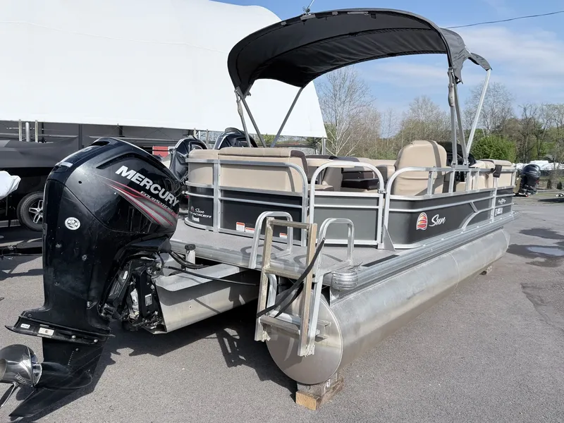 Slide: The Image of 2018 Sun Tracker Party Barge 20 DLX pontoon boat with Mercury engine. - 14