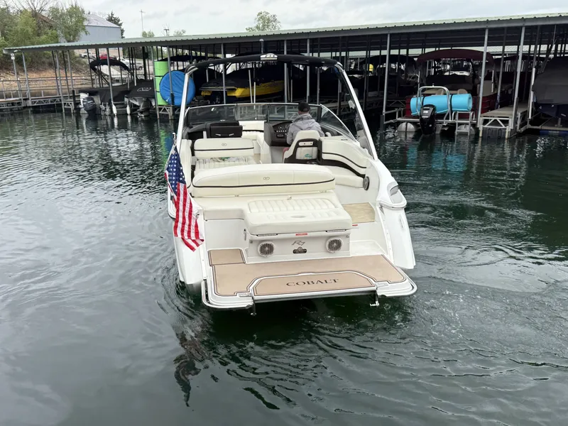 Slide: The Image of Cobalt R7 2015 - 4