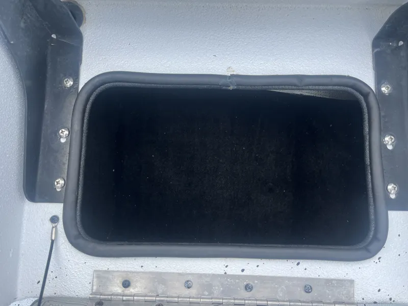 Slide: The Image of Xpress SW20B 2019 - 26