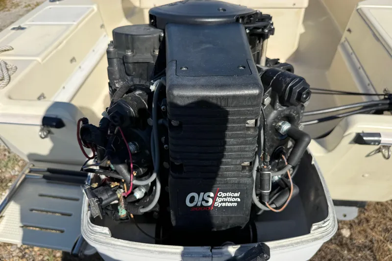 Slide: The Image of Outboard motor of a 1995 Scout 172 Sportfish boat with Optical Ignition System. - 14