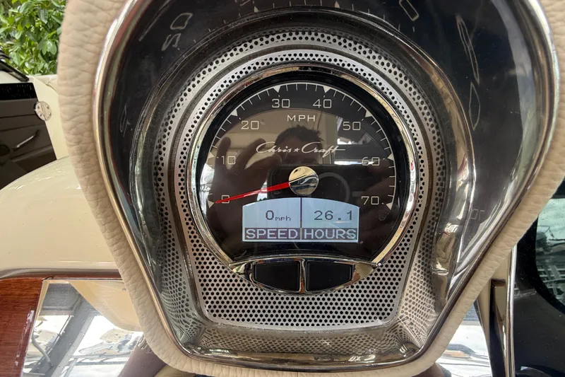 Slide: The Image of 2024 Chris-Craft Launch 28 GT speedometer displaying 0 mph and 26.1 speed hours. - 21