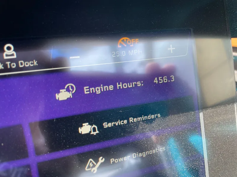 Slide: The Image of Nautique G25 2022 - 13