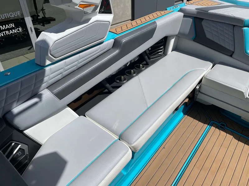 Slide: The Image of Nautique G25 2022 - 7