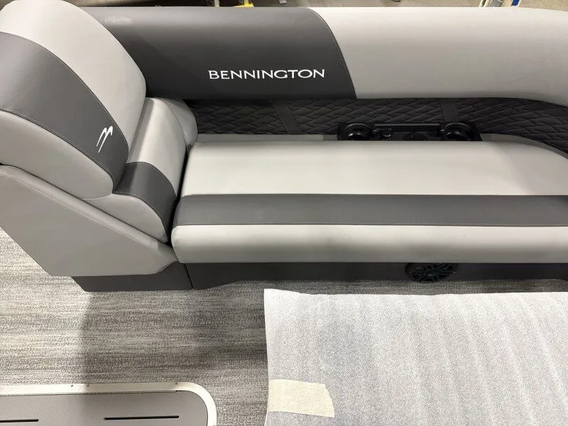 Slide: The Image of Bennington 23SSR-ESP (LTD) 2026 - 9
