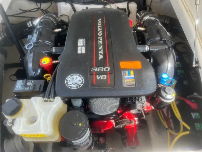 Slide: The Image of Chaparral 284 Sunesta 2012 - 22